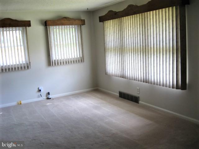 107 Spring Street Bridgeton, NJ 08302 - Photo 6 of 12