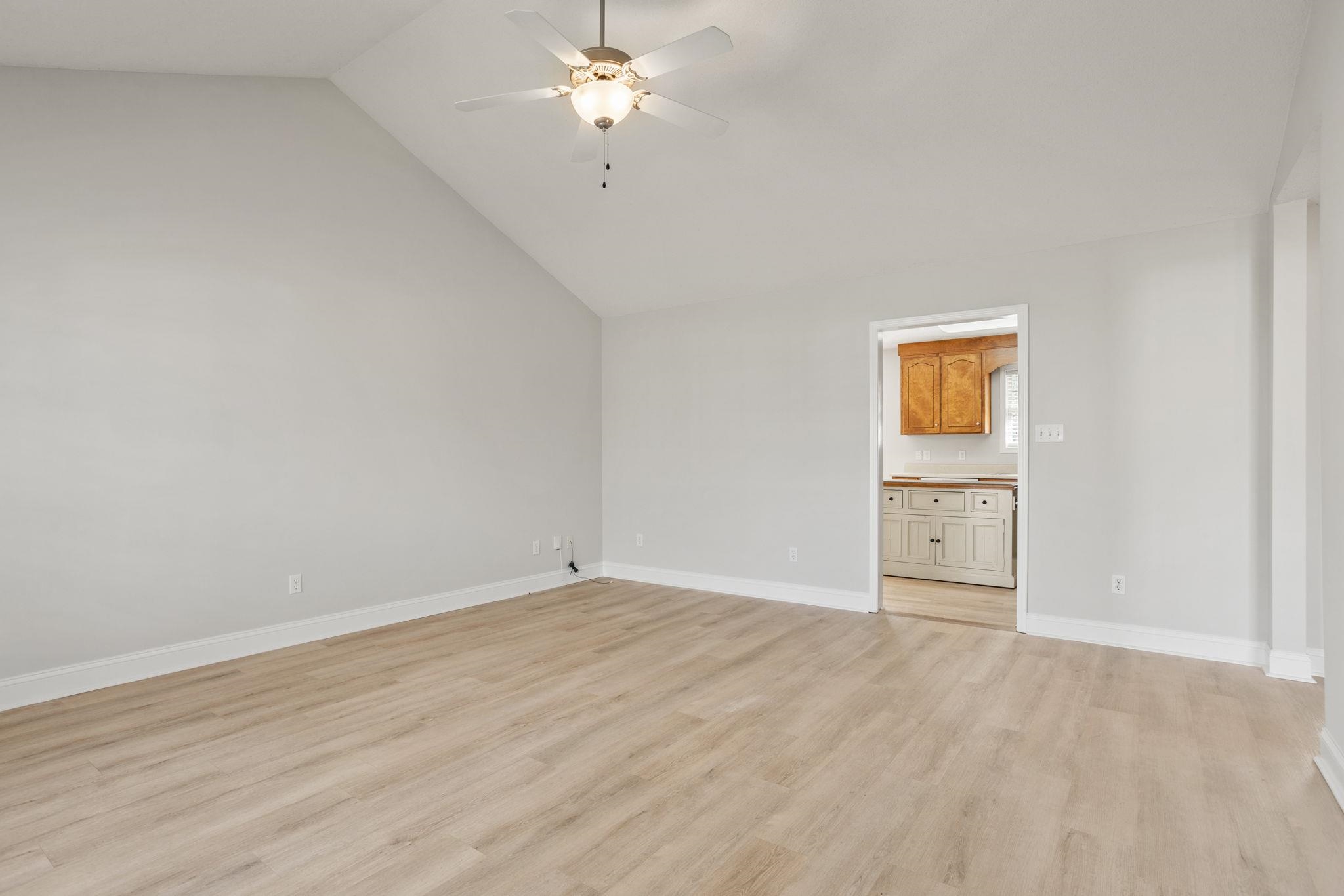 127 Harvest Ridge Drive Inman, SC 29349 - Photo 3 of 25