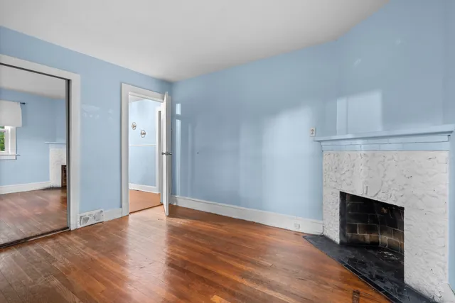 a view of a livingroom with a fireplace