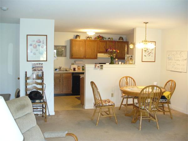 48 Evergreen Road, Unit 204 Northampton, MA 01053 - Photo 7 of 19 Gallery Image 7