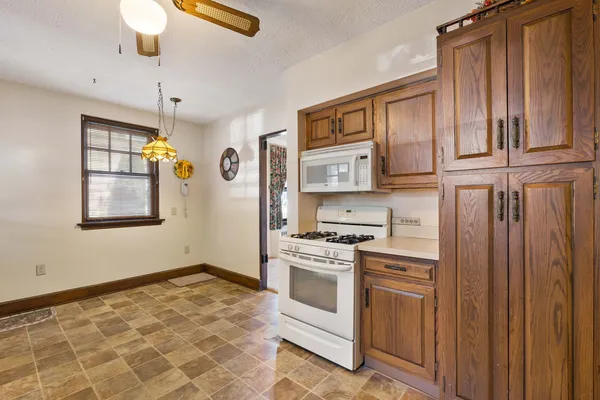 $269,000 | 2210 30th Street, Rock Island, IL 61201