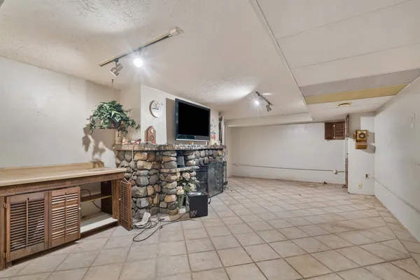 $269,000 | 2210 30th Street, Rock Island, IL 61201