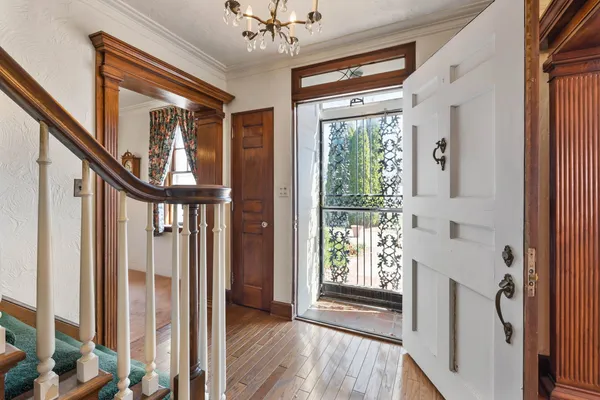 $269,000 | 2210 30th Street, Rock Island, IL 61201