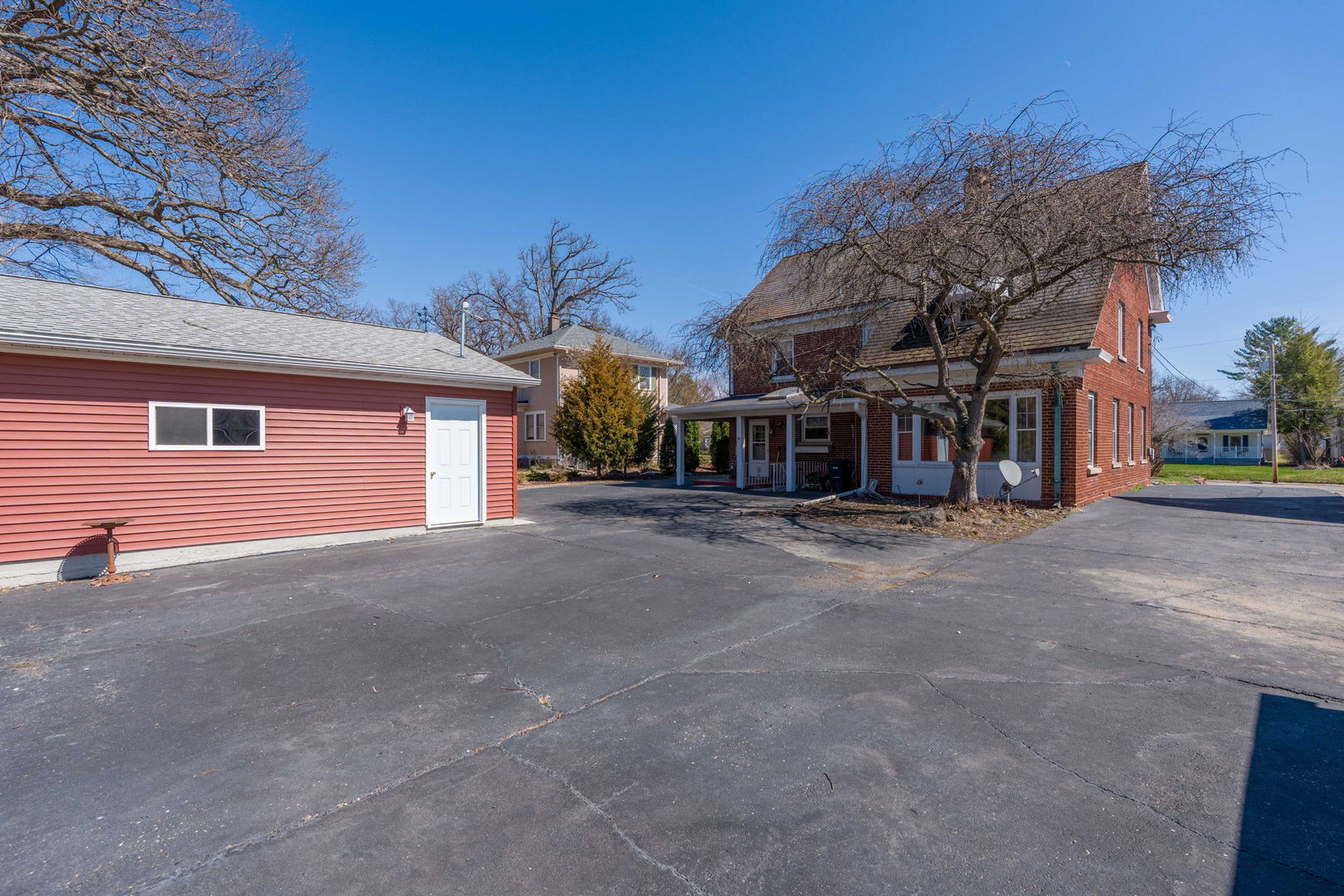 2210 30th Street Rock Island, IL 61201 - Photo 37 of 48