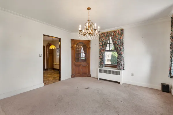 $269,000 | 2210 30th Street, Rock Island, IL 61201