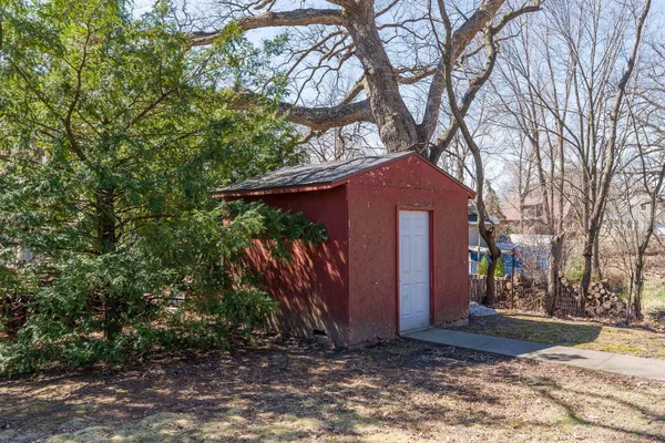 $269,000 | 2210 30th Street, Rock Island, IL 61201