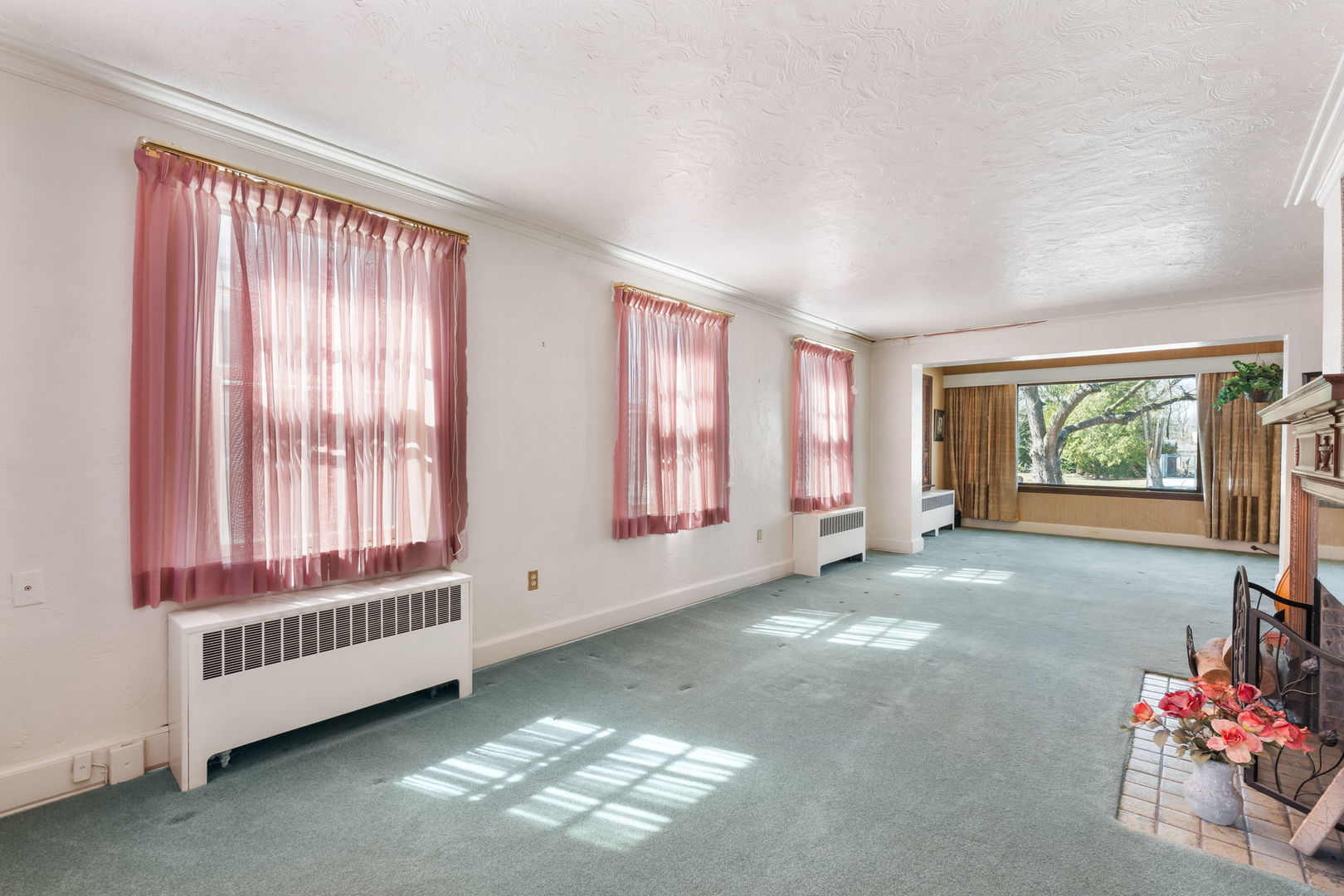 2210 30th Street Rock Island, IL 61201 - Photo 6 of 48