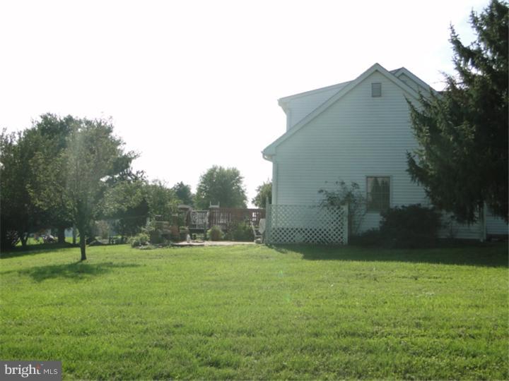 602 Ridge Avenue Atglen, PA 19310 - Photo 18 of 21 Side Yard