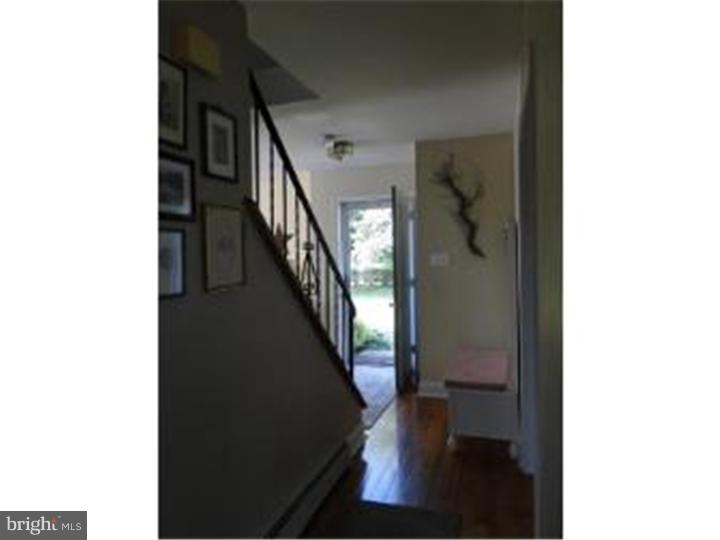 602 Ridge Avenue Atglen, PA 19310 - Photo 10 of 21 Hallway