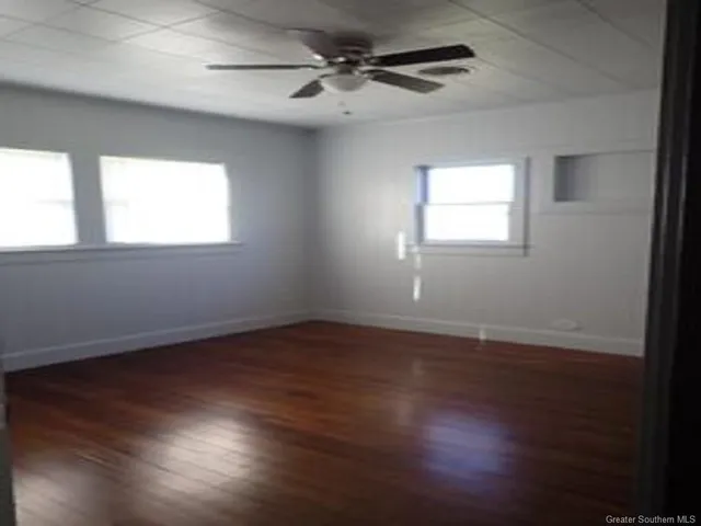 $229,000 | 318 South Welty Avenue, Iowa, LA 70647