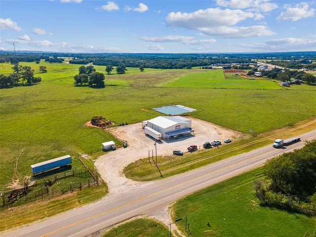 $2,119,000 | 324 Highway 6, Iredell, TX 76649