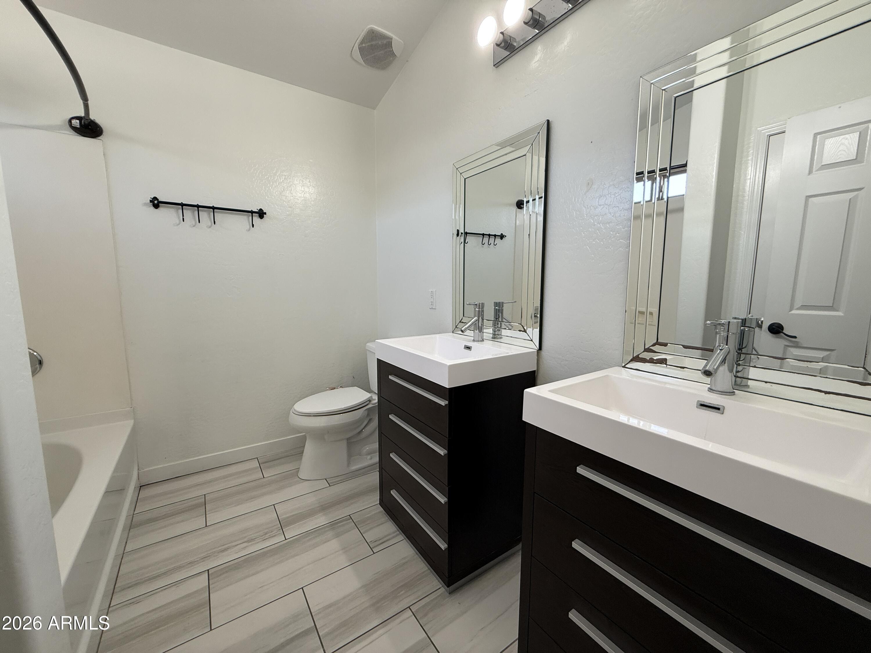 6723 West Beverly Road Laveen, AZ 85339 - Photo 17 of 23 IMG_3926