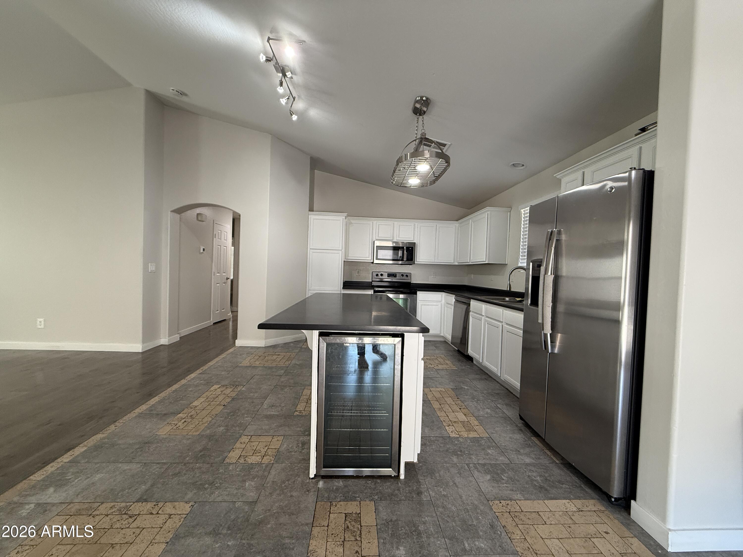 6723 West Beverly Road Laveen, AZ 85339 - Photo 5 of 23 IMG_3925