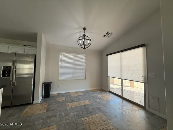 $2,200 | 6723 West Beverly Road, Laveen, AZ 85339