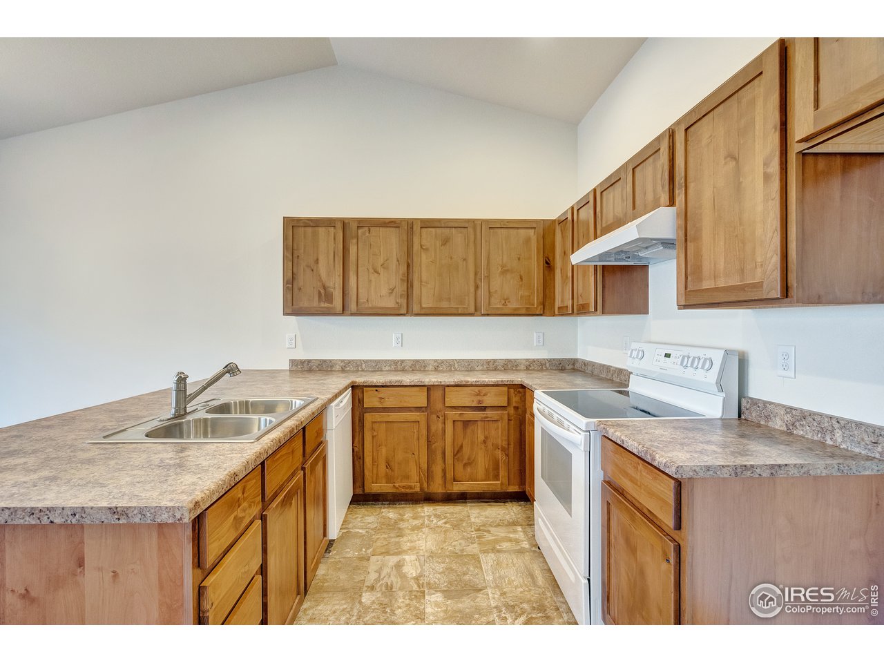 8615 13th St Road Greeley, CO 80634 - Photo 4 of 31 Gallery Image 4