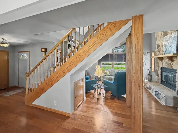 $299,900 | 167 North Eagle Island Road, Kankakee, IL 60901