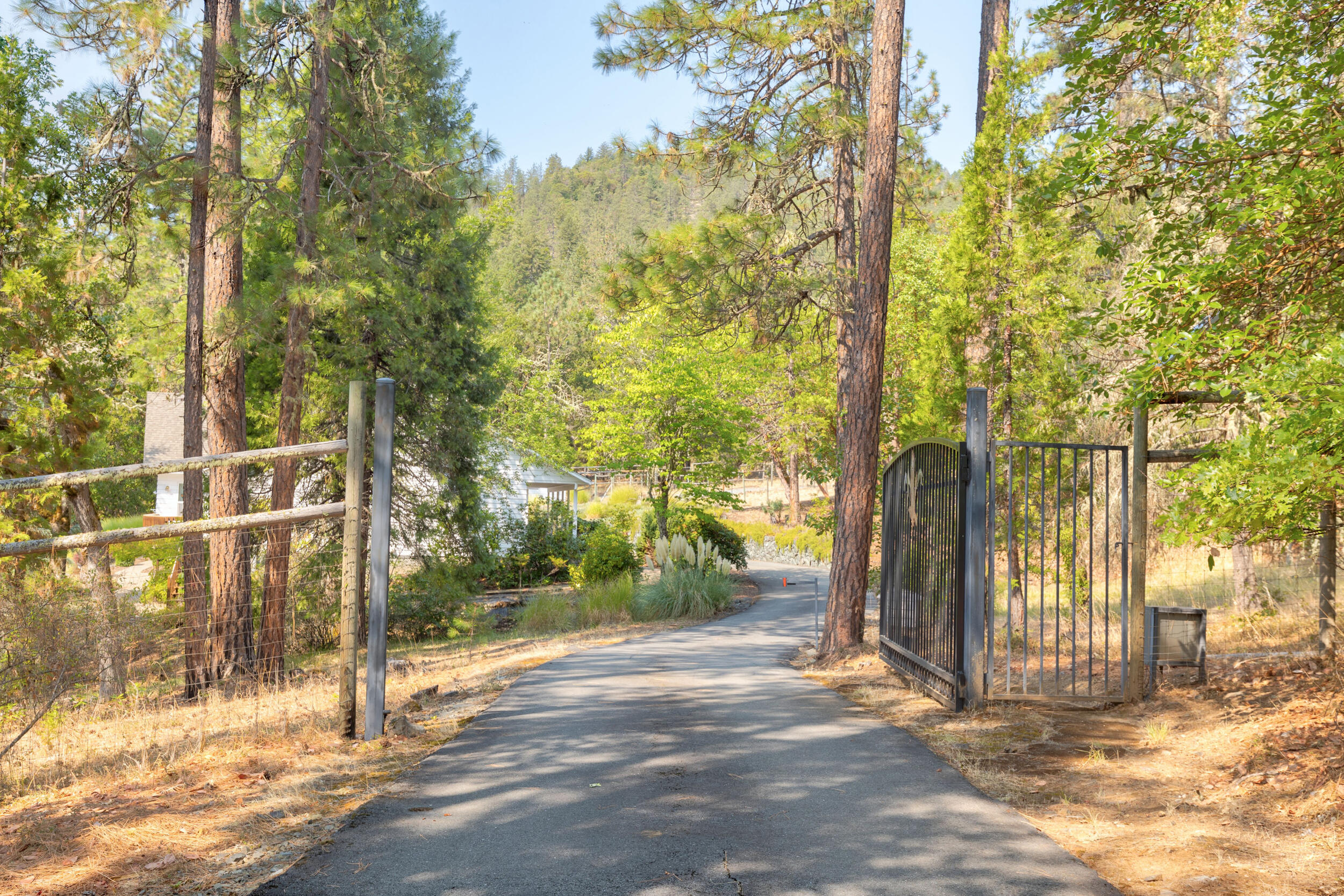 280 Naturescape Road Grants Pass, OR 97527 - Photo 53 of 60 Ext