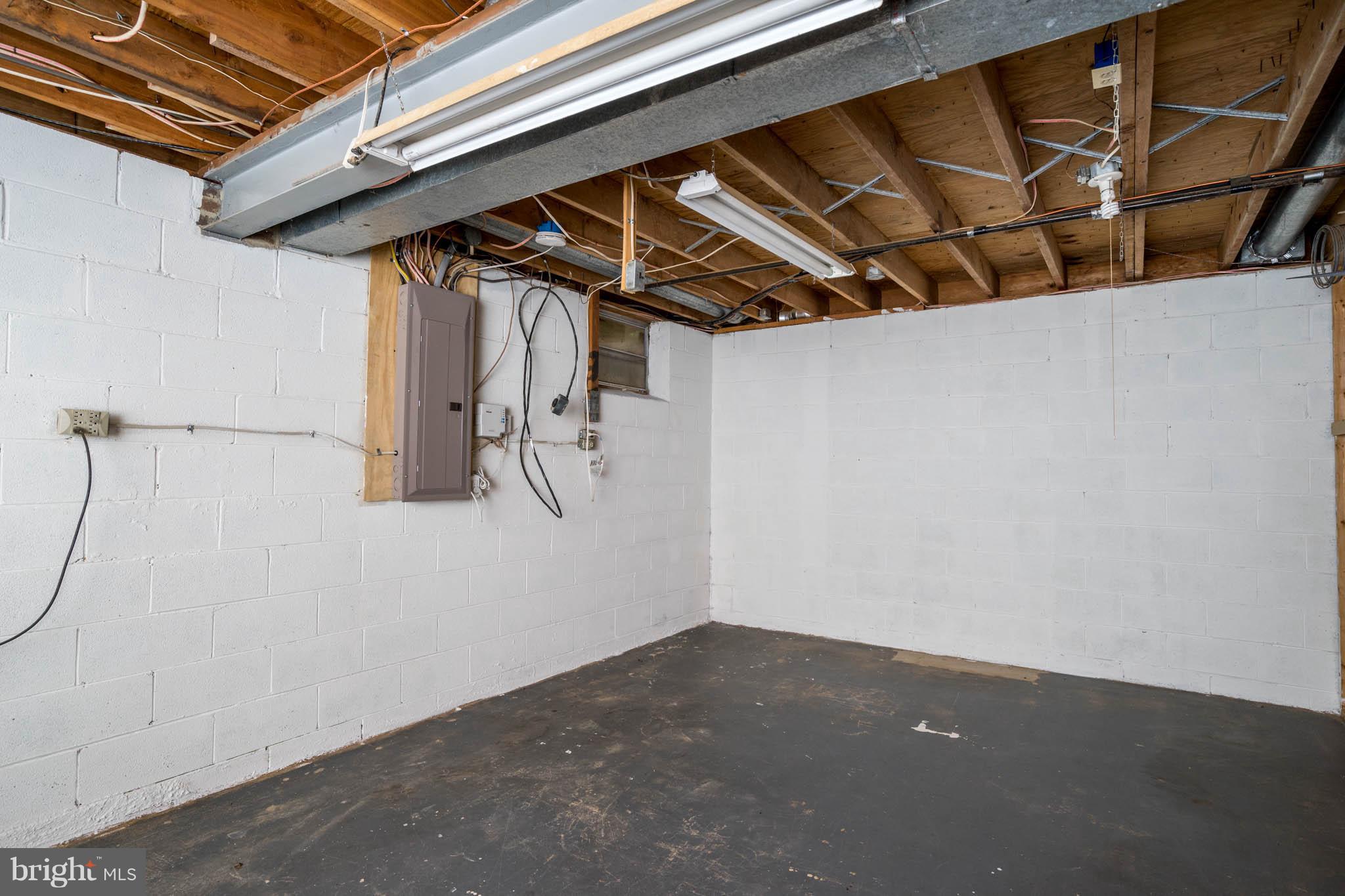 10986 Swansfield Road Columbia, MD 21044 - Photo 24 of 30 STORAGE SPACE