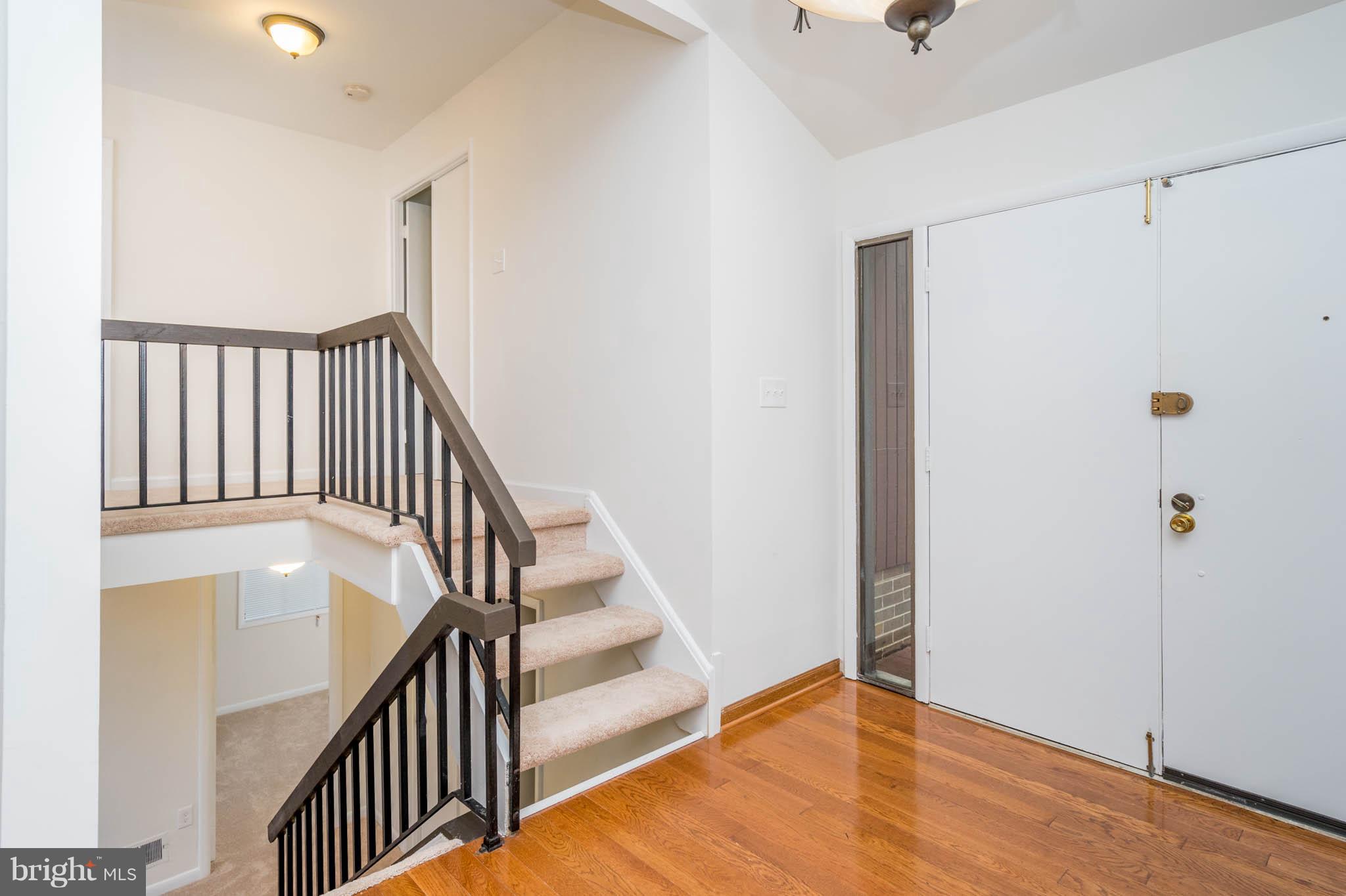10986 Swansfield Road Columbia, MD 21044 - Photo 5 of 30 CENTRAL STAIR