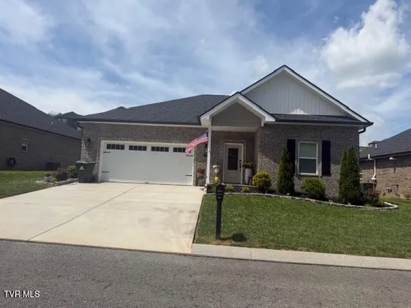 $469,000 | 190 Quiet Stroll Lane, Johnson City, TN 37615