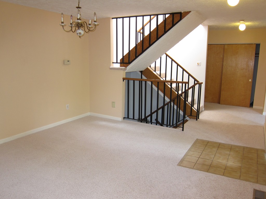 21 East Bluff Road, Unit 21 Ashland, MA 01721 - Photo 4 of 16 Gallery Image 4