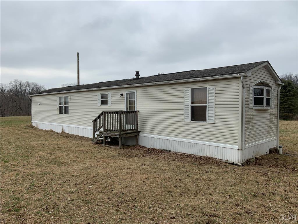 5022 Best Station Road Slatington, PA 18080 - Photo 6 of 20 Gallery Image 6