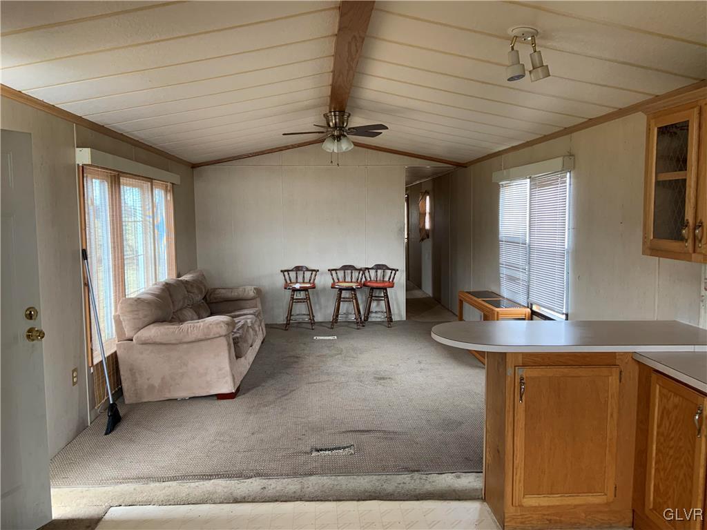 5022 Best Station Road Slatington, PA 18080 - Photo 9 of 20 Gallery Image 9