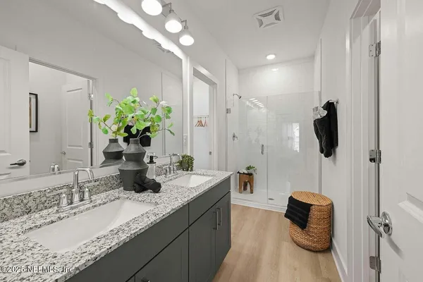 $2,200 | 3730 Dupont Avenue, Unit C2I, Jacksonville, FL 32217
