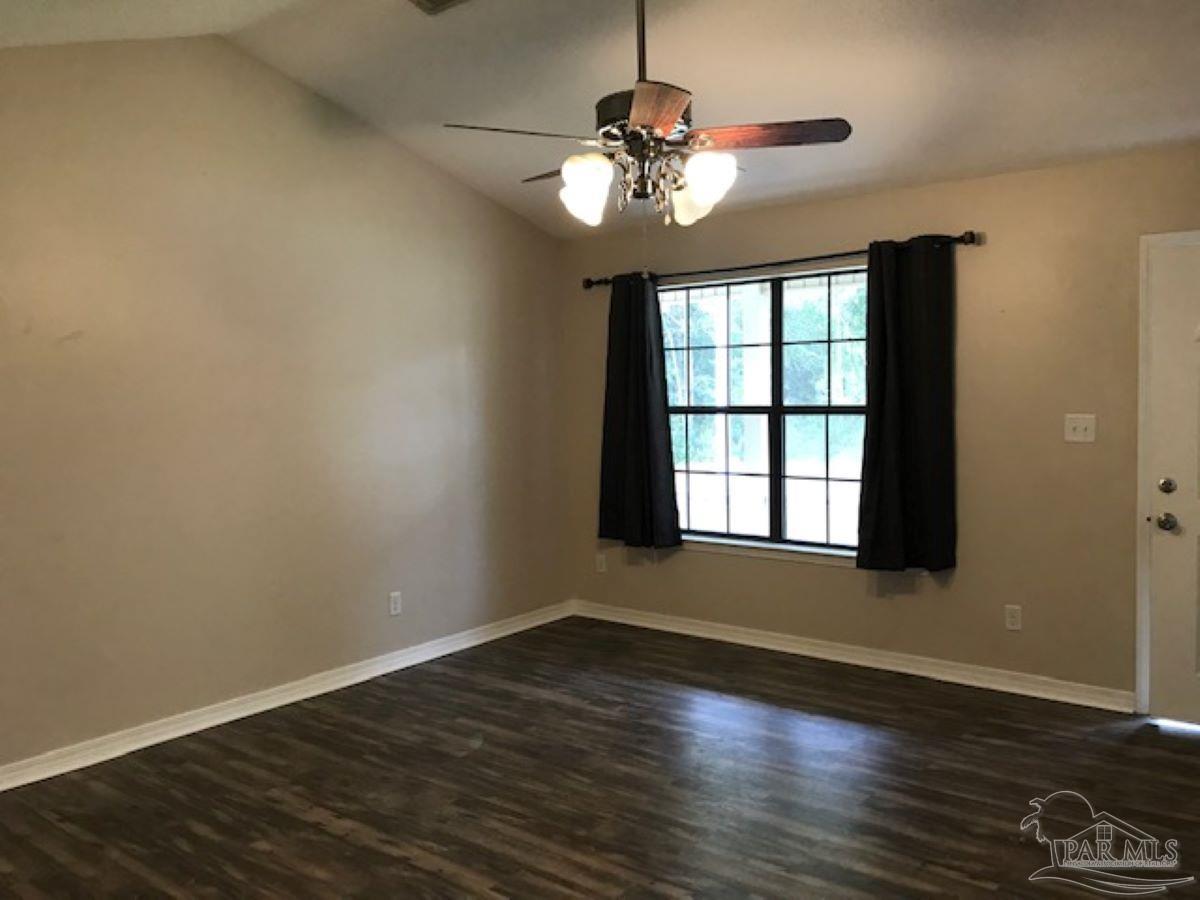 5374 Windham Road Milton, FL 32570 - Photo 12 of 14