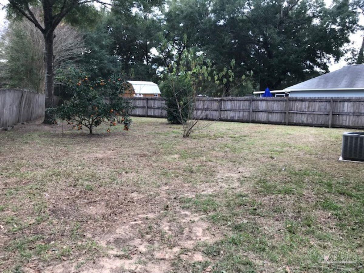 5374 Windham Road Milton, FL 32570 - Photo 3 of 14