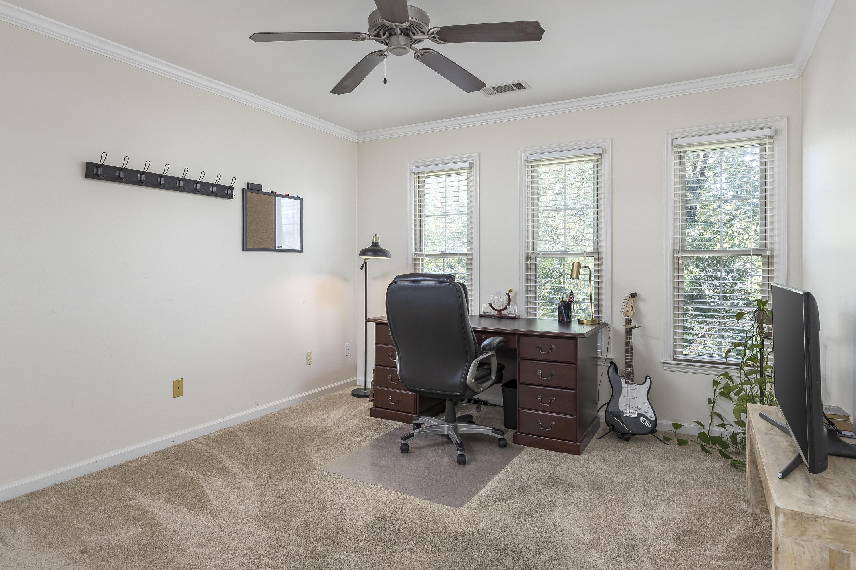 7423 Hamilton Run Drive Chattanooga, TN 37421 - Photo 19 of 39 Bedroom/0ffice