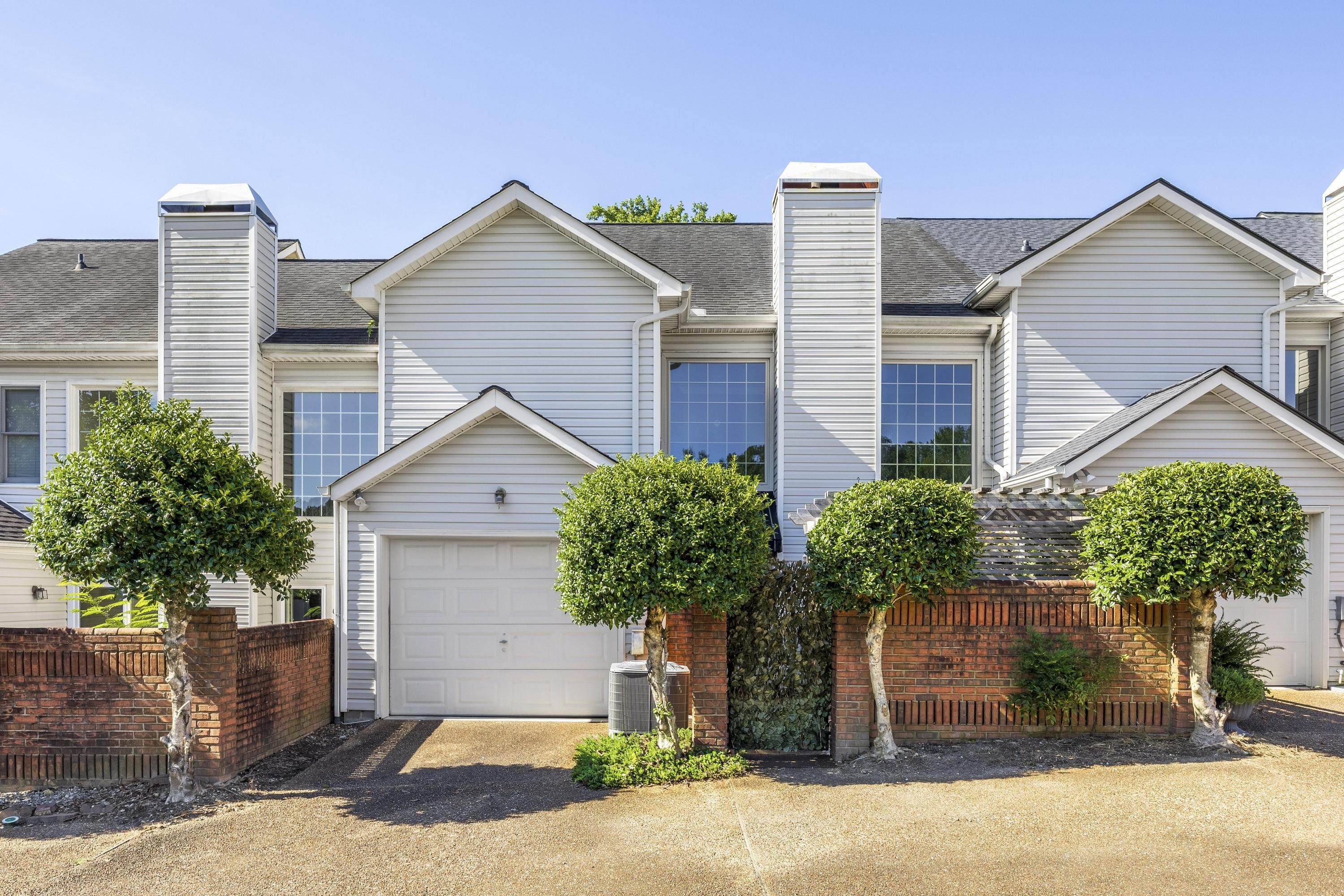 7423 Hamilton Run Drive Chattanooga, TN 37421 - Photo 27 of 39 Garage