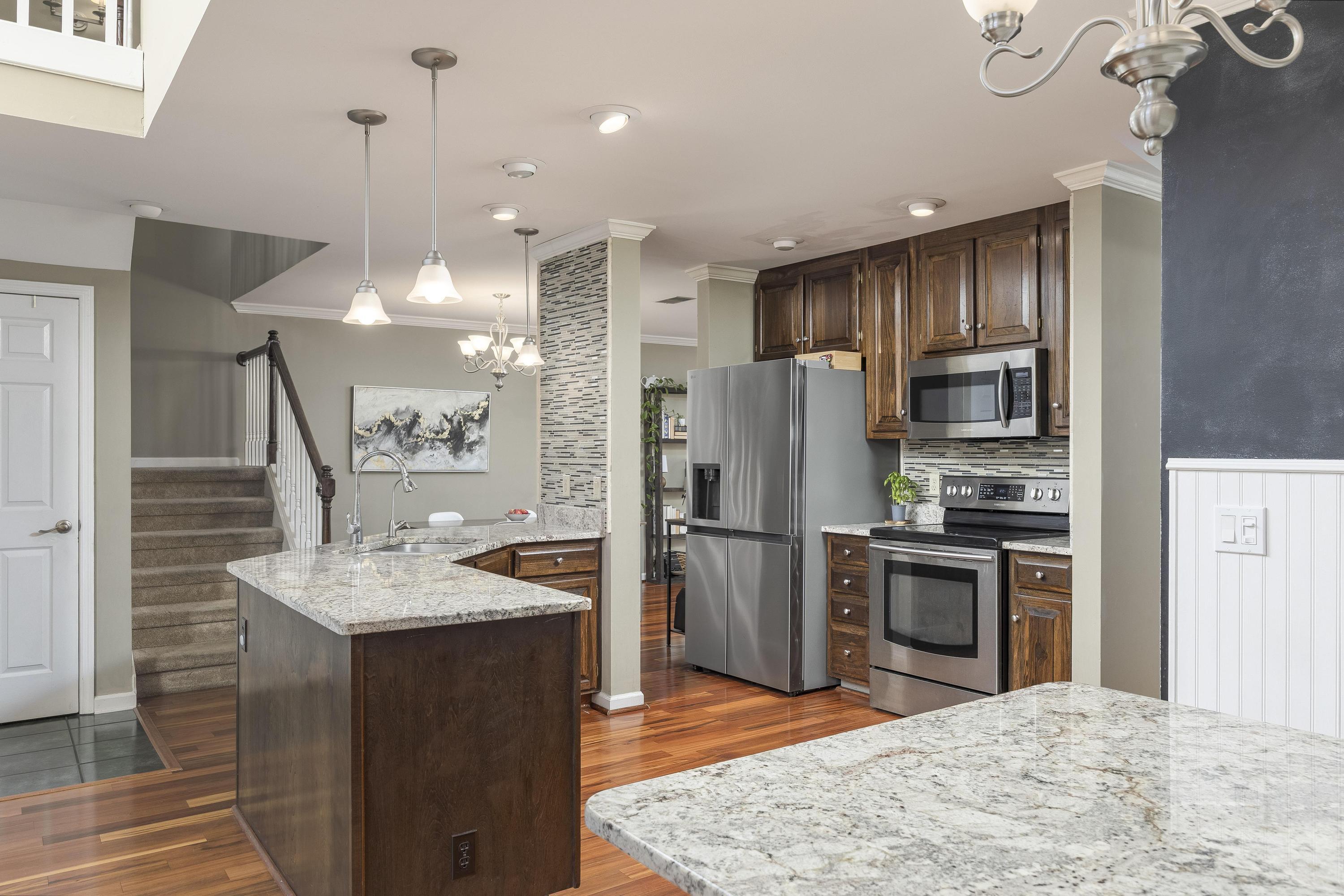 7423 Hamilton Run Drive Chattanooga, TN 37421 - Photo 10 of 39 Kitchen
