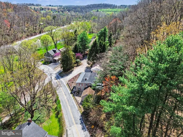 $325,000 | 6381 Glatfelters Station Road, Seven Valleys, PA 17360