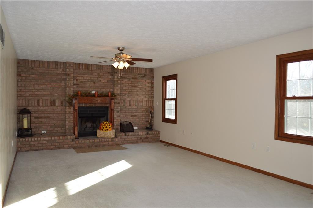 789 Spring Falls Avenue Springfield, OH 45502 - Photo 5 of 20