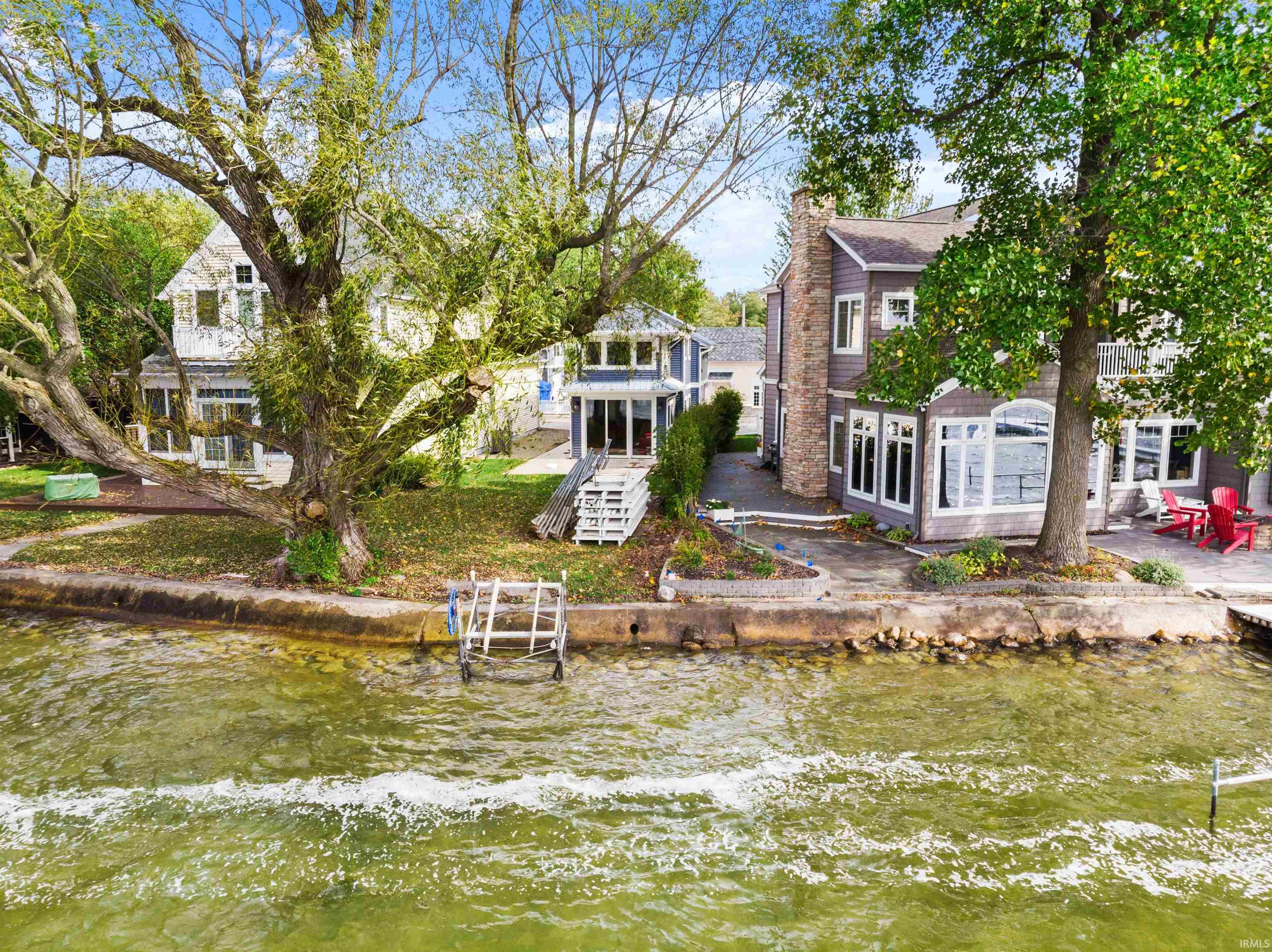 8081 Rosella Street Syracuse, IN 46567 - Photo 2 of 25