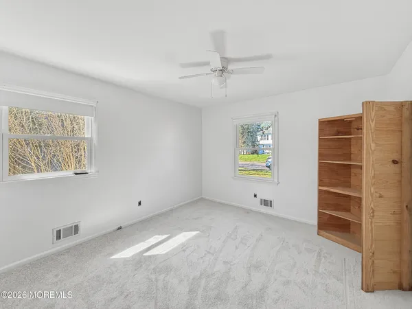 $549,000 | 715 Vivian Drive, Toms River, NJ 08753
