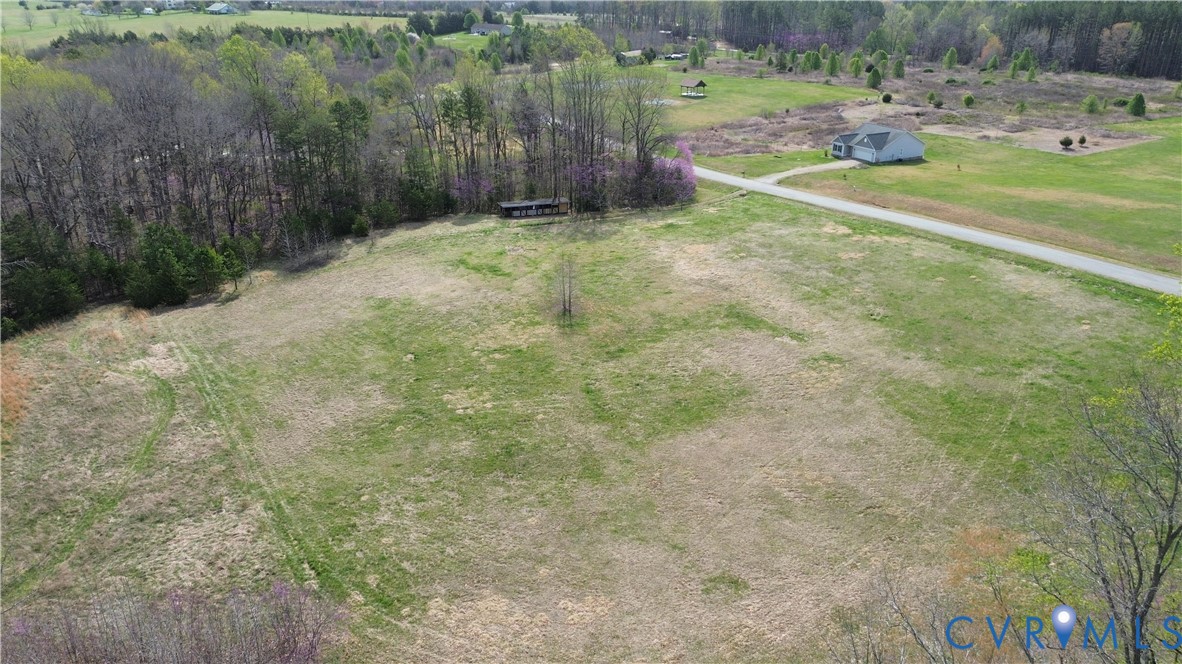 0 East Locket Pamplin, VA 23958 - Photo 2 of 11 a view of a backyard