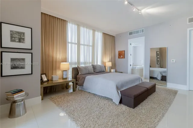 $4,450,000 | 9705 Collins Avenue, Unit 1804N, Bal Harbour, FL 33154