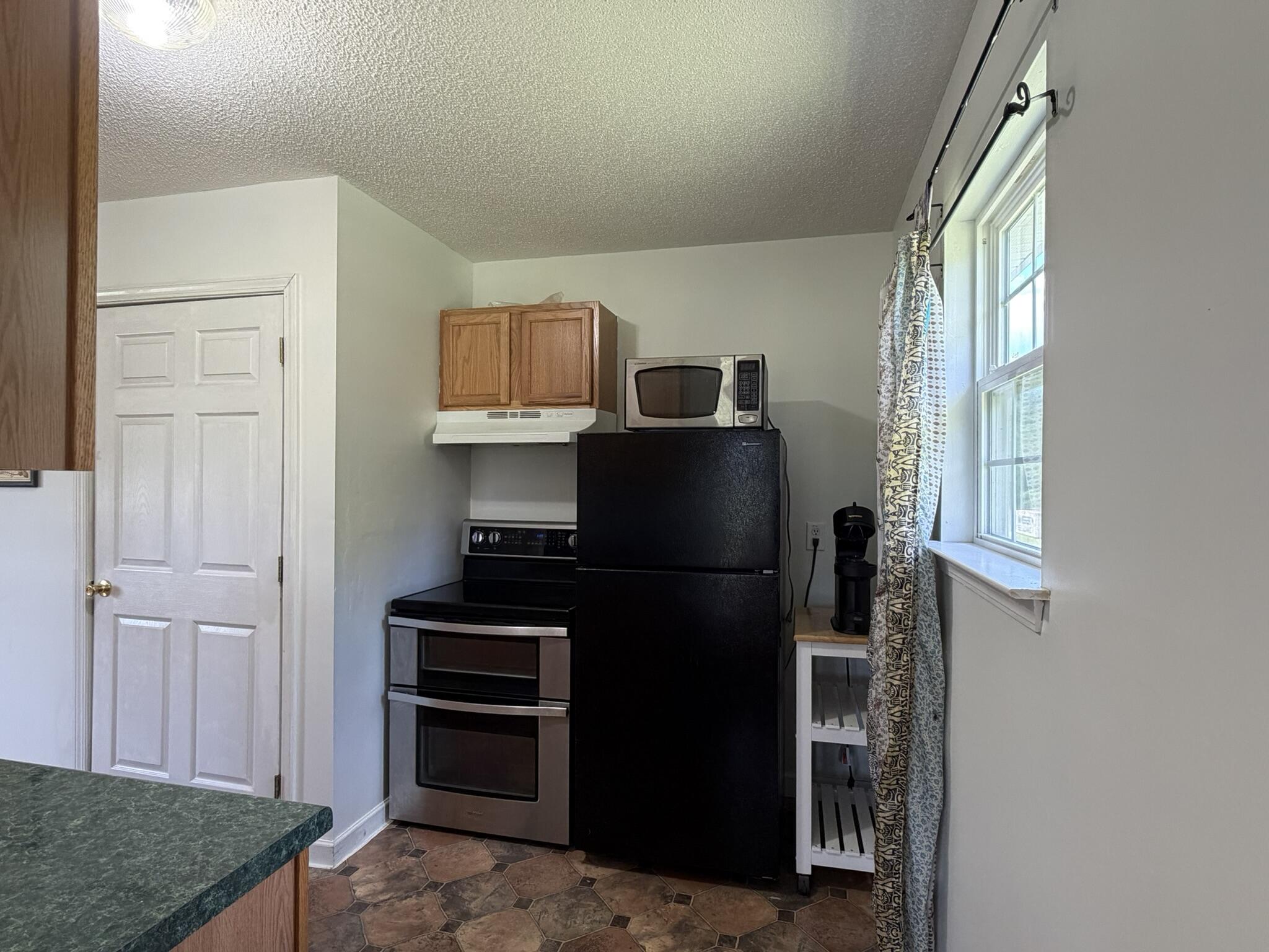 3536 William Brunson Road Summerton, SC 29148 - Photo 18 of 21 Kitchen
