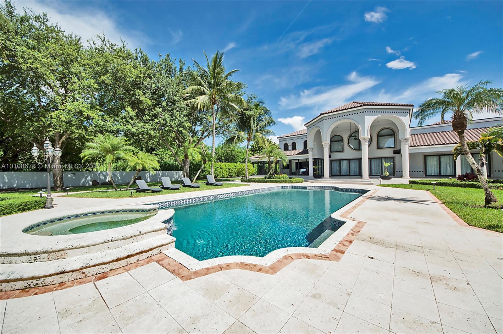 10270 Southwest 58th Street Miami, FL 33173 - Photo 33 of 35 a view of a house with garden