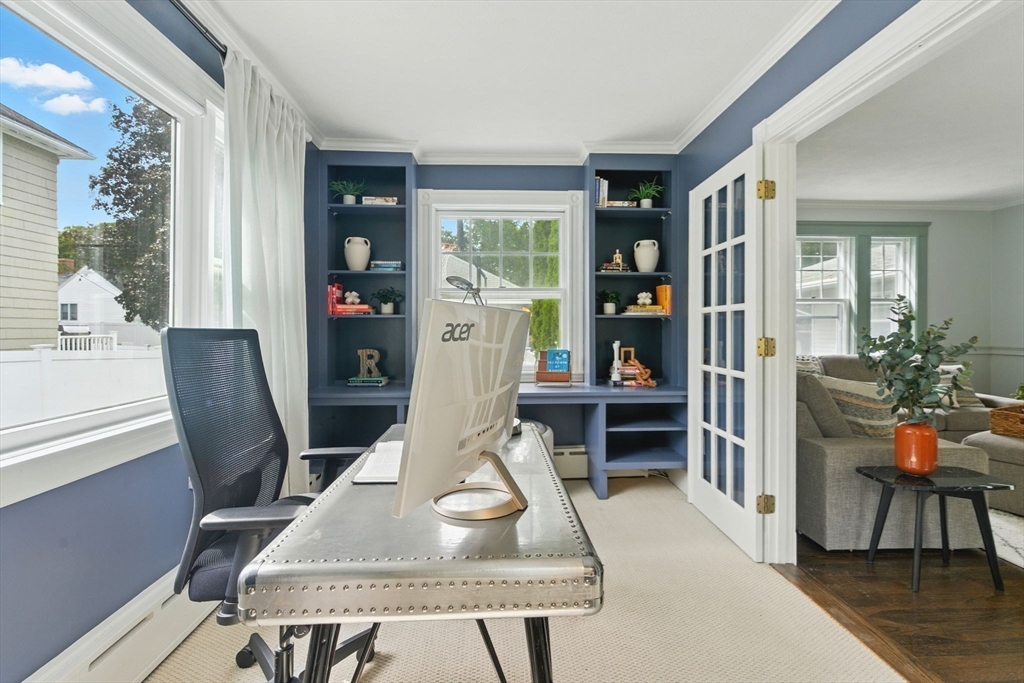 9 Rustic Road Stoneham, MA 02180 - Photo 4 of 33 Gallery Image 4