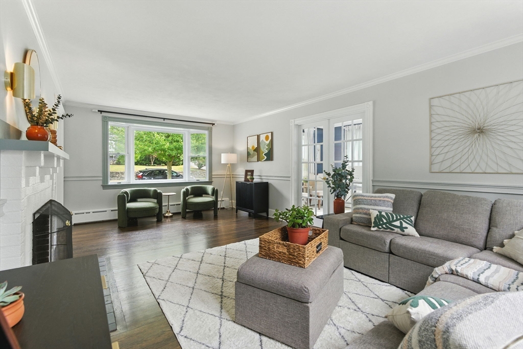 9 Rustic Road Stoneham, MA 02180 - Photo 6 of 33 Gallery Image 6