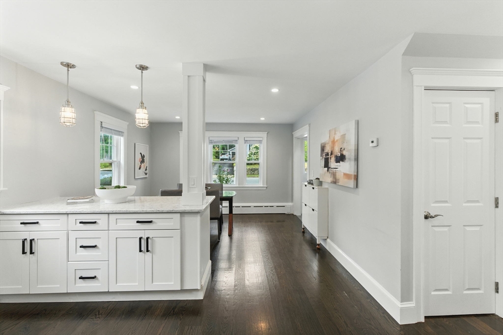 9 Rustic Road Stoneham, MA 02180 - Photo 10 of 33 Gallery Image 10
