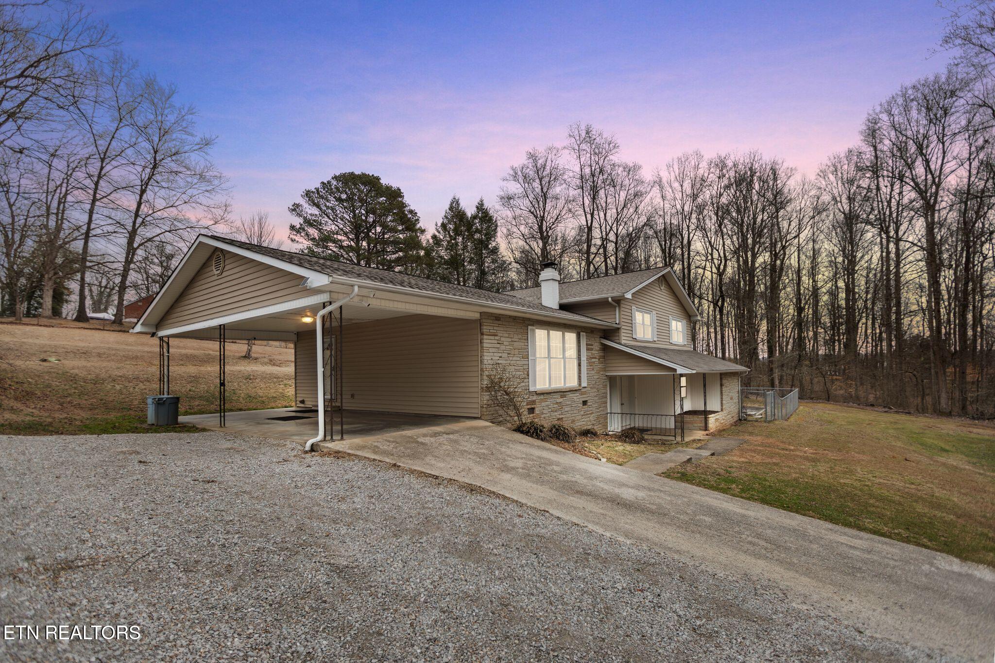 155 Chestnut Hill Road Harriman, TN 37748 - Photo 33 of 38 Photo May 14 2026, 9 39 46 PM