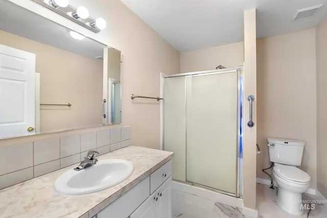 $520,000 | 360 East Main Street, Hagerman, ID 83332