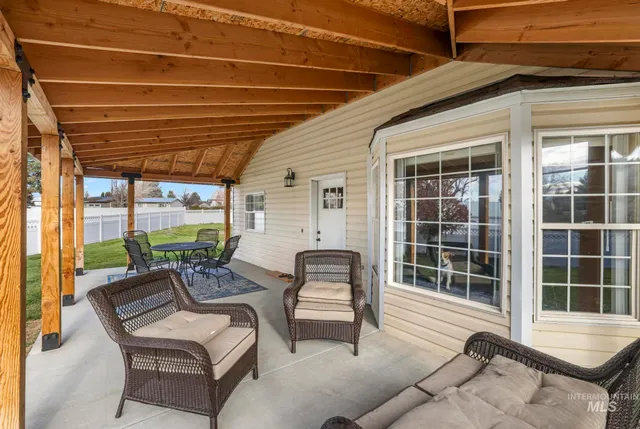 $520,000 | 360 East Main Street, Hagerman, ID 83332