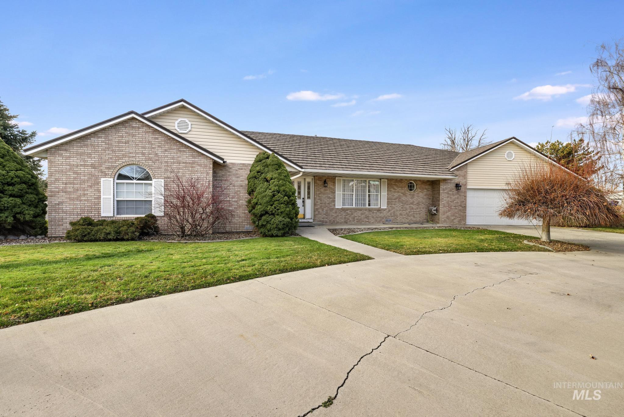 360 East Main Street Hagerman, ID 83332 - Photo 4 of 47