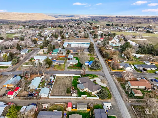 $520,000 | 360 East Main Street, Hagerman, ID 83332