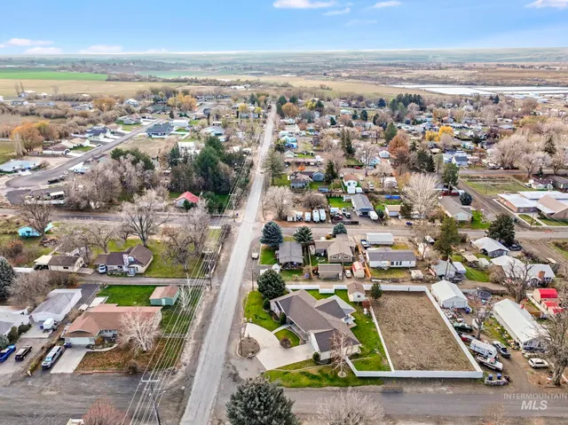 $520,000 | 360 East Main Street, Hagerman, ID 83332